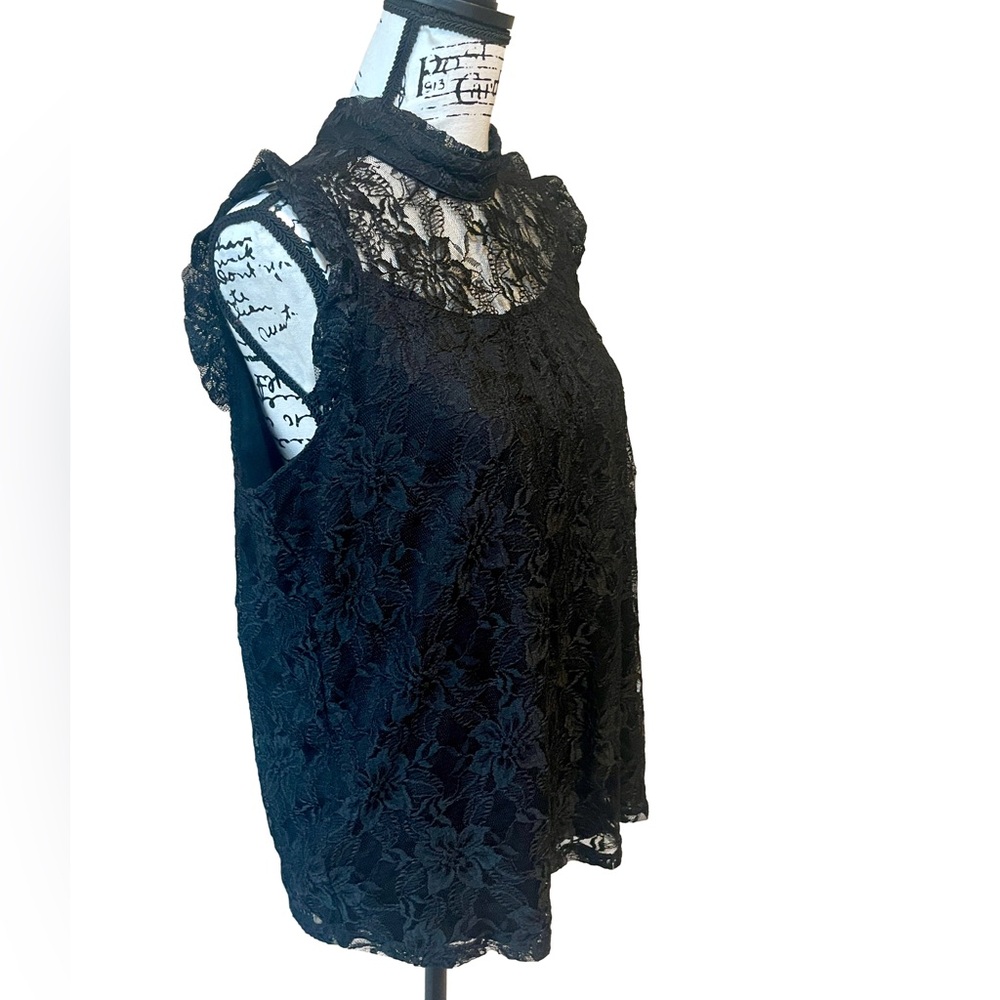 Shannon Ford New York Black Lace Sleeveless Blouse – Size L - Picture 4 of 11